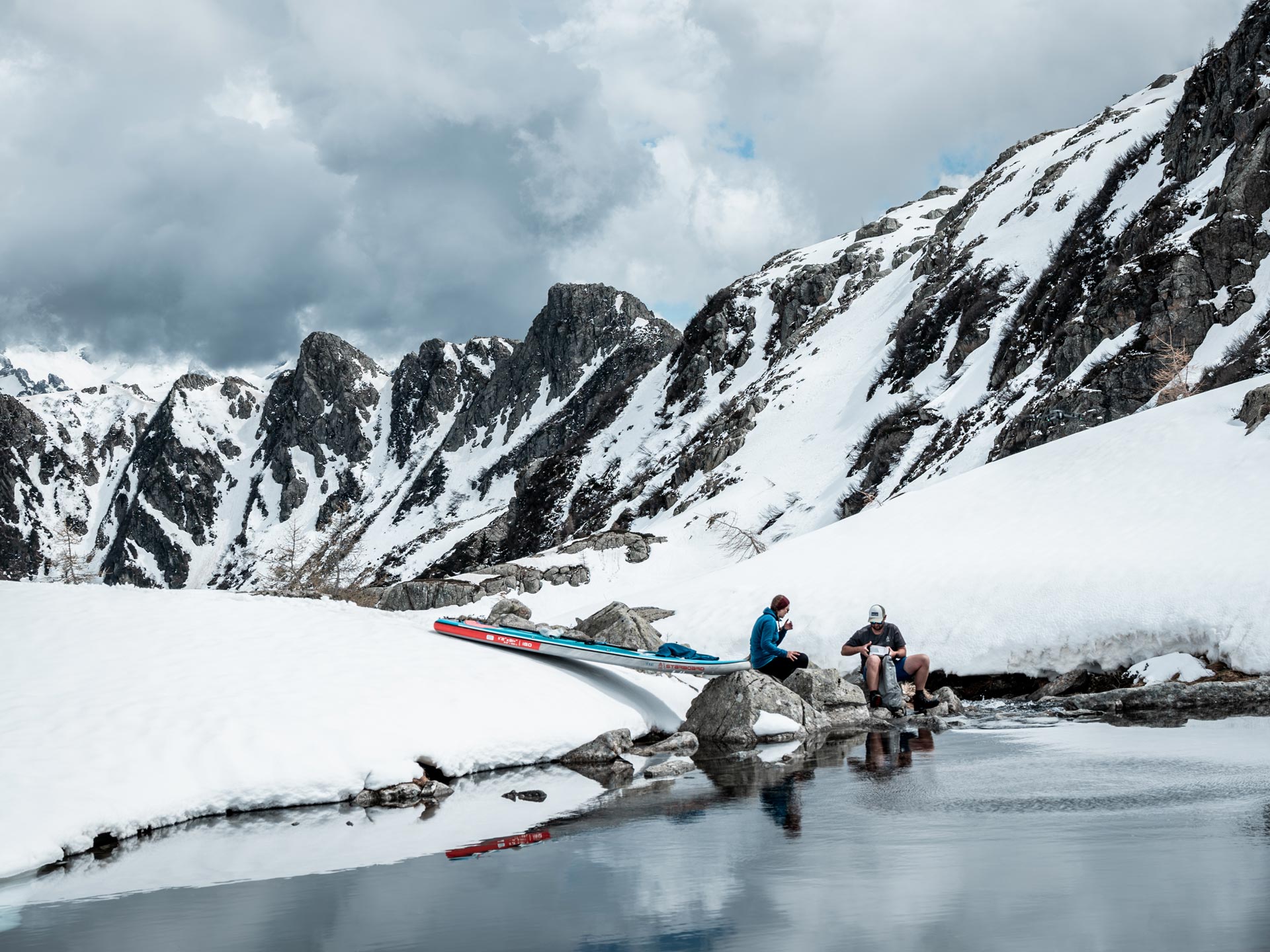 Exploring the untouched alpine lakes of the Italian Alps, Wim Pyl and his team set out to stand-up paddleboard in some of the most remote and pristine waters on Earth. This journey wasn't just about adventure; it was an effort to uncover the truth about these high-altitude lakes' purity and their potential contamination by microplastics. Partnering with Sydney, an experienced plastic waste researcher from Protect Blue, they aimed to collect water samples and assess the environmental impact on these natural reservoirs. What challenges would they face, and what truths would they uncover about the state of our planet's most isolated lakes?