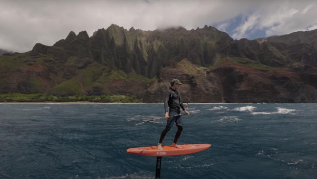 It is always a treat to get to explore a new coastline on foils. Dane McBride invites Jack to come do the most beautiful downwind run ever - Na Pali Coast. Enjoy the action from his day.
